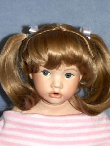14-15" Honey Blond Joycee Wig