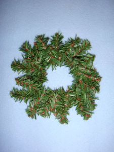 Mini Garland Wreath - 4"