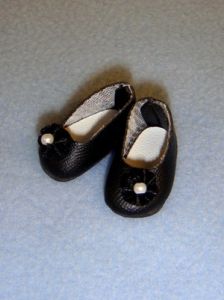 Shoe - Pearly Flats - 1" Black