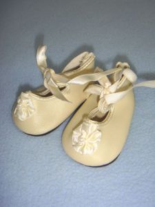 Shoe - Satin Tie w/Rosette - 2 1/2" Cream