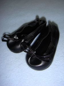 Shoe - Slip-On w/Ribbon - 3 3/4" Black